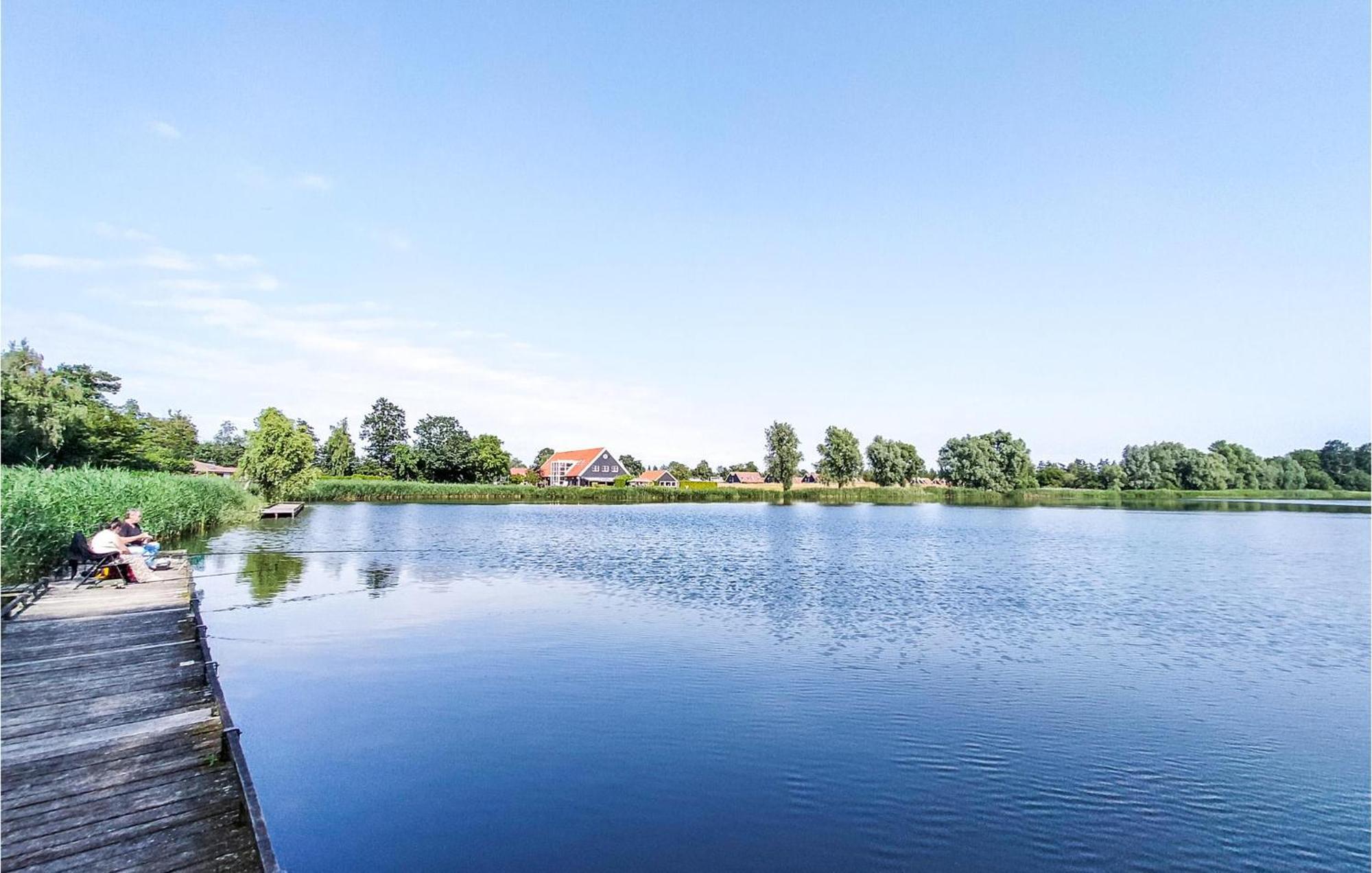Gorgeous Home In Heinkenszand With House Sea View Extérieur photo