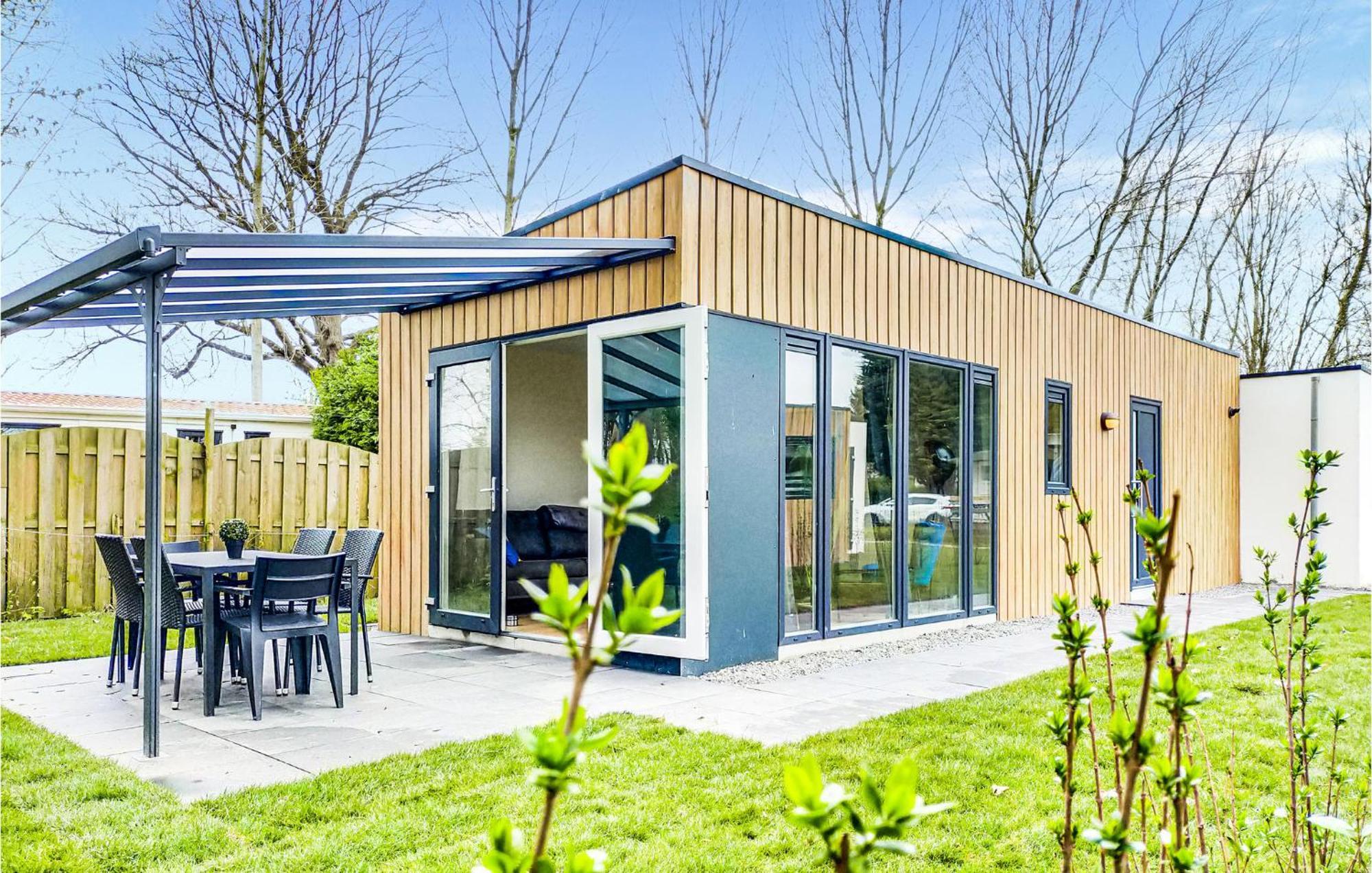 Gorgeous Home In Heinkenszand With House Sea View Extérieur photo
