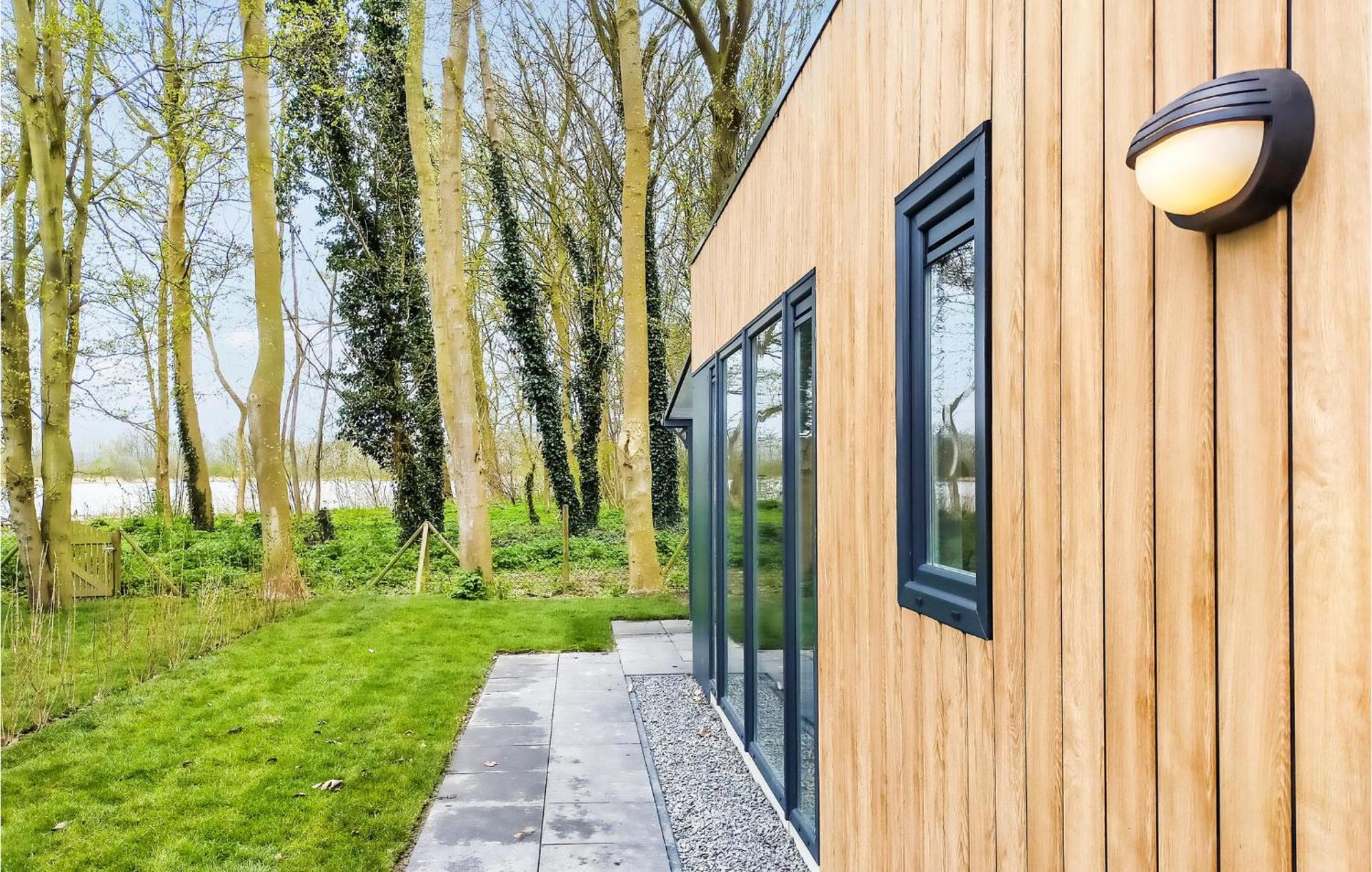 Gorgeous Home In Heinkenszand With House Sea View Extérieur photo
